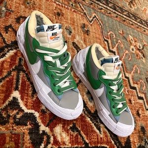 Nike sacai low top sneakers blue white green